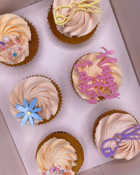 Daisy Pastel Rainbow Cupcake Plaque Charm
