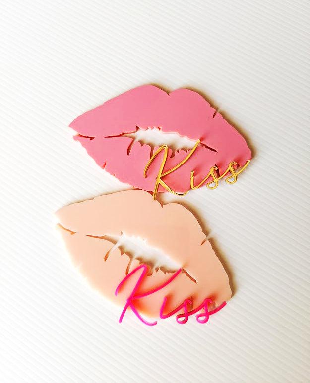 Lip Kiss Valentine's Day Acrylic Cake Charm Plaque